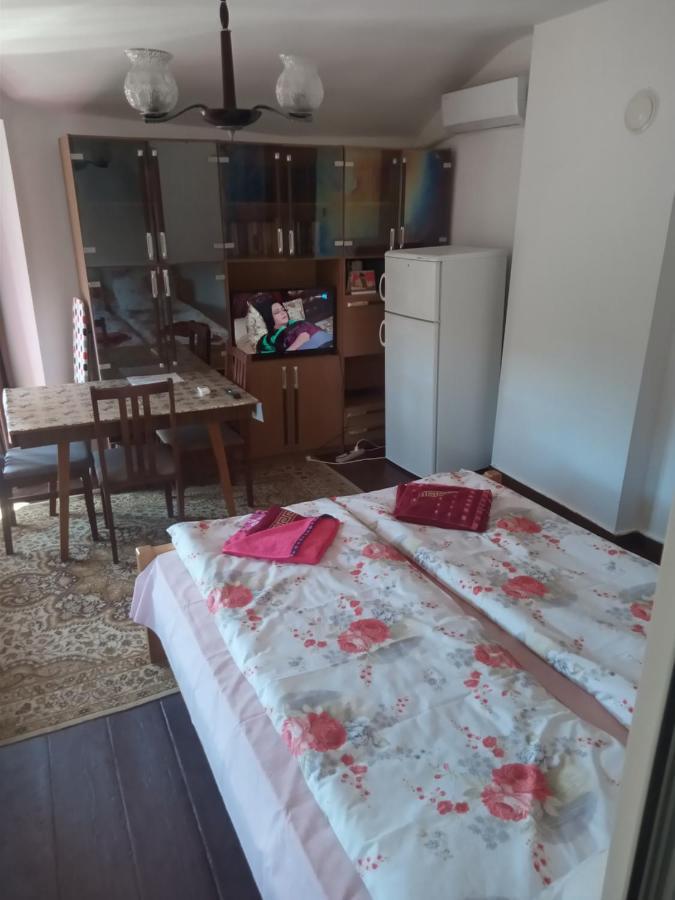 Mercury Guest House Veliko Tŭrnovo Exterior foto