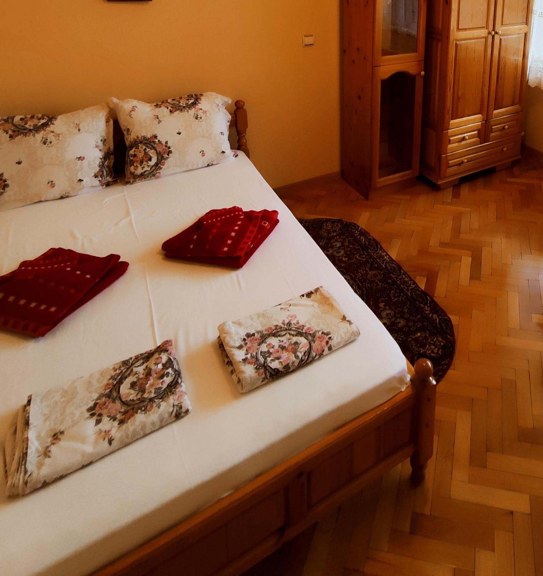 Mercury Guest House Veliko Tŭrnovo Exterior foto