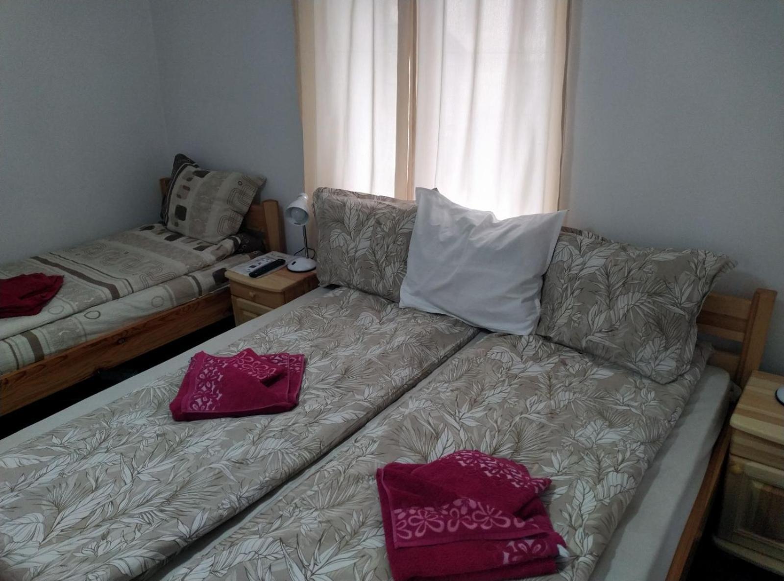 Mercury Guest House Veliko Tŭrnovo Exterior foto